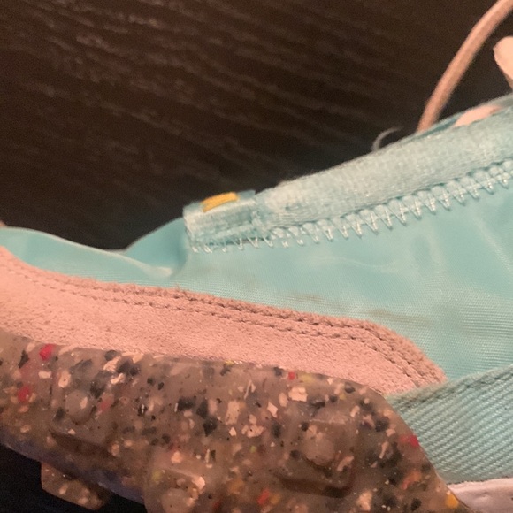 COPY - NIKE Light blue yellow RUNNING SNEAKERS Women size 7 - Picture 11 of 11